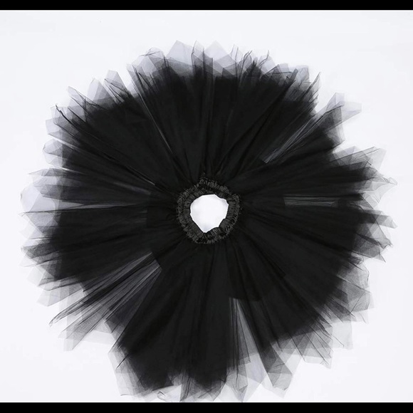 Black Tutu S/M Worn Once, L/XL NWT - Picture 2 of 8